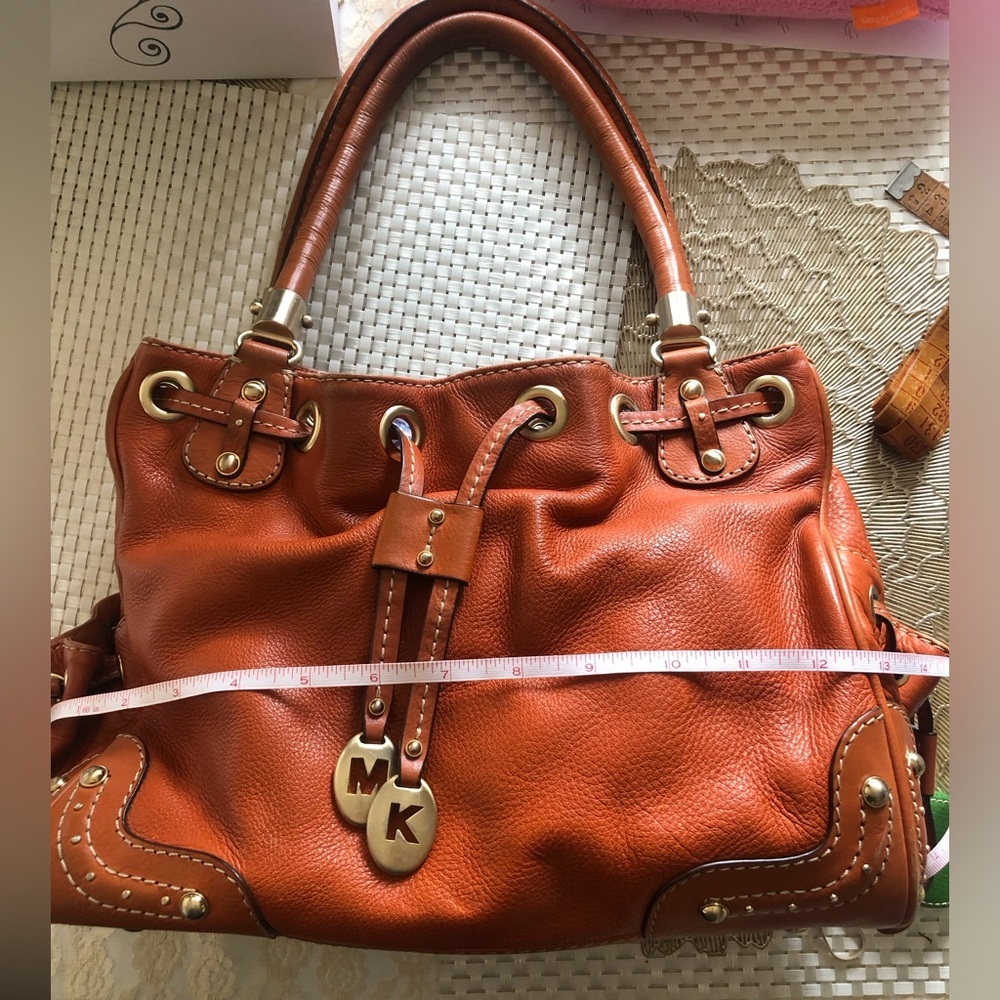 Michael Kors Women's Tan Leather Bag - Picture 9 of 11